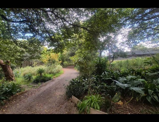 LAND FOR SALE IN CONSTANTIA KLOOF